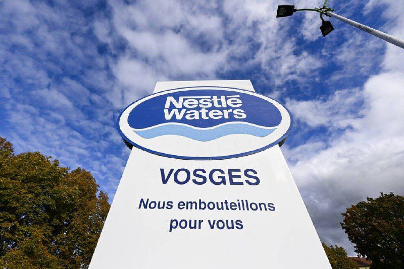 A Nestlé évtizedeken át árult (és még mindig ez csinálja) széklet-szennyezett fo...