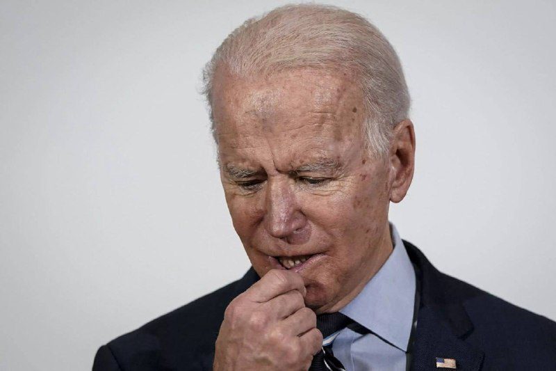 Biden megfeledkezett a rendeletéről, amelyet két napja írt aláAz amerikai elnök ...