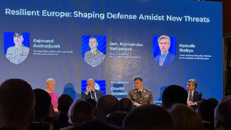 A NATO-tag Lengyelország az orosz Szentpétervár elleni csapással fenyegetőzött!...