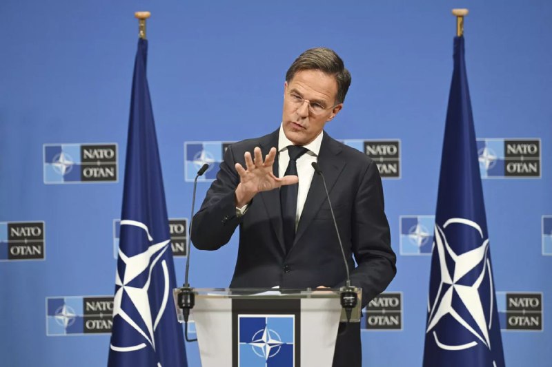 Mark Rutte, a Szövetség főtitkára szerint a NATO-tagországok GDP-jének 2 százalé...