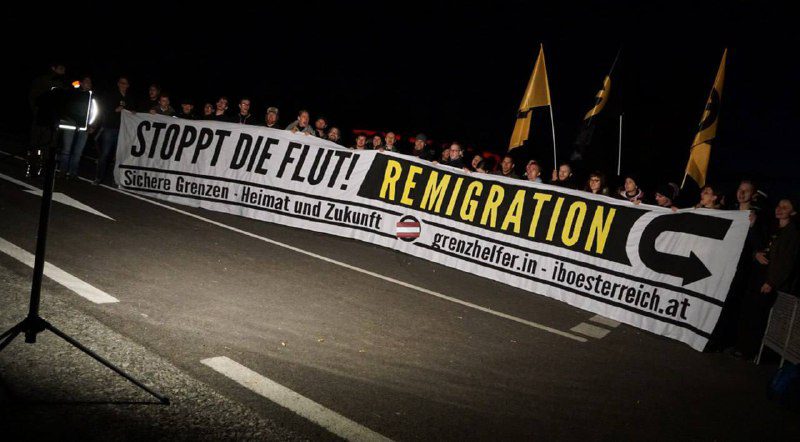 8 évvel ezelőtt a német nyelvterületen először hoztuk utcára a #remigration kife...