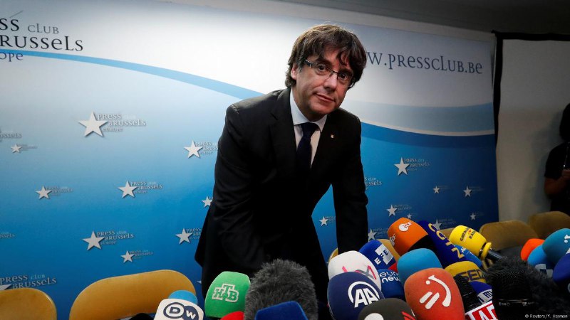 A spanyol monarchia vadászatot indított Carles Puigdemont katalán szeparatista v...