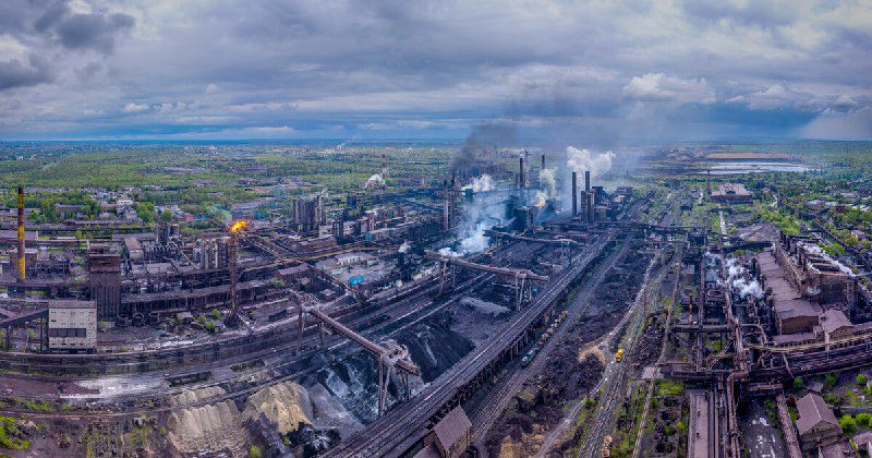 Ukrajna legnagyobb kohászati vállalata, az ArcelorMittal Krivoy Rog leállhat az ...