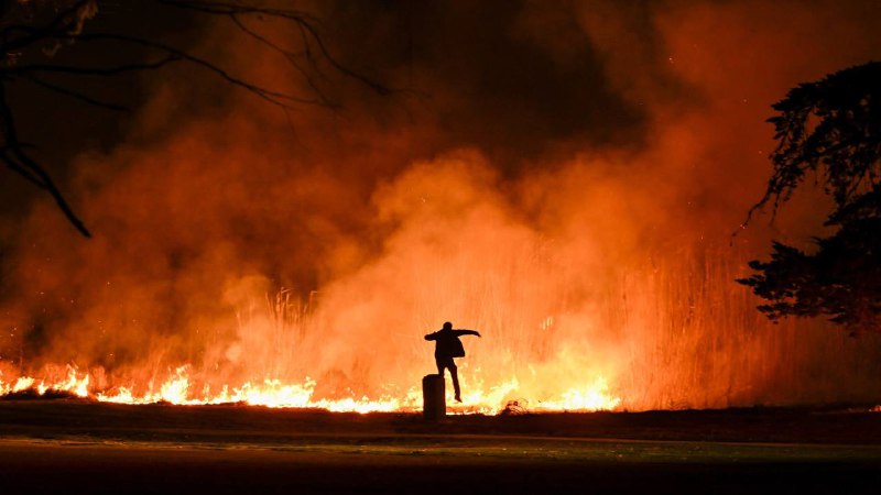 Los Angeles-i tűz áldozata: Tűzoltók jöttek, hogy víz nélkül eloltsák a tüzet a ...