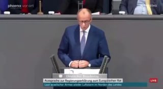 A németországi Amerika-barát ellenzéki párt, a CDU vezetője, Friedrich Merz azt ...