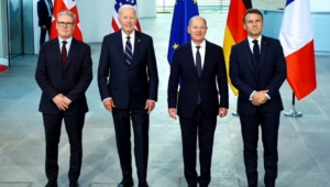 Scholz, Biden, Starmer és Macron vitatkozott Ukrajna NATO-ba való meghívásáról....