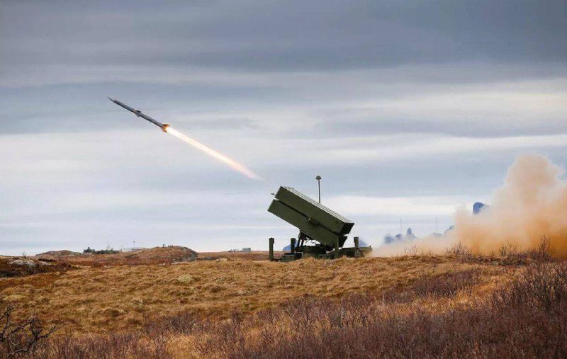 A NATO azt fontolgatja, hogy lezárja a légteret Nyugat-Ukrajna felett - BildA n...