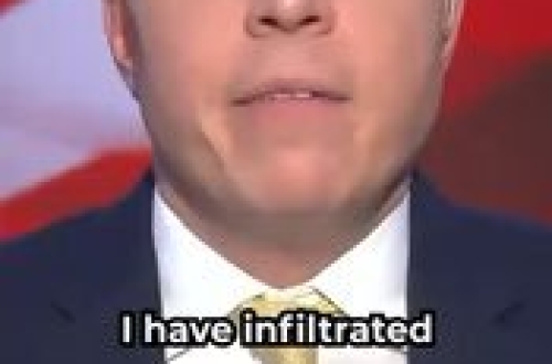 A videóban egy férfi meséli el, hogyan leplezett le egy csoportot, amely illegál...