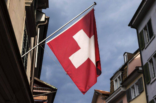 Svájcban meg akarják szilárdítani a semleges státuszt az alkotmánybanAz ország ...