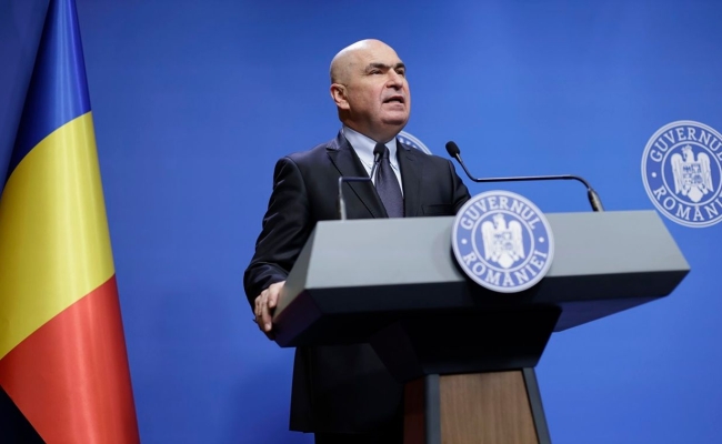 r_mineszterelnokbukas